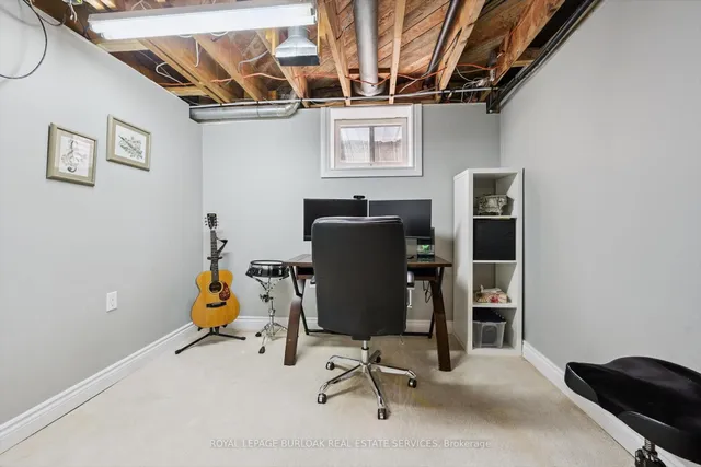 Additional image 30 of 1059 Marley Cres