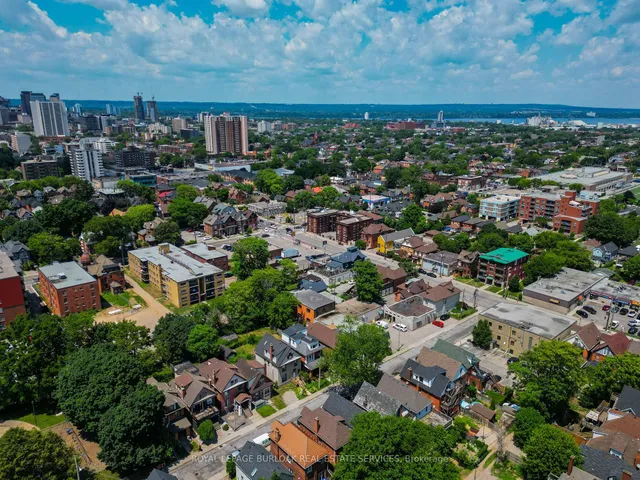 Additional image 44 of 22 Myrtle Ave