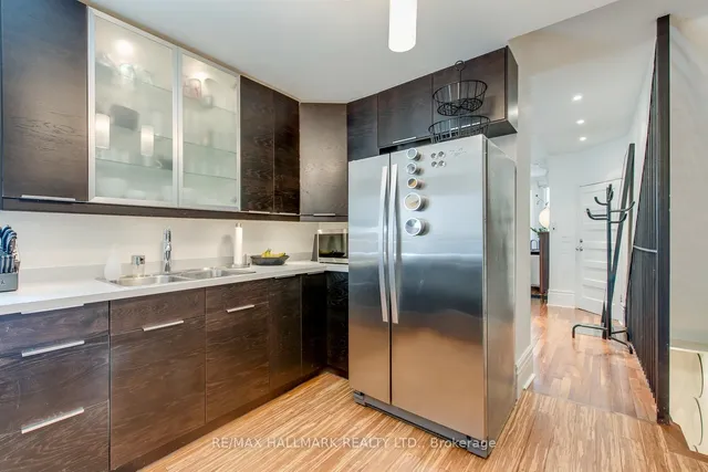 Additional image 14 of 53 Lansdowne Ave