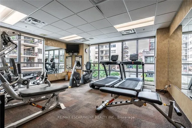 Additional image 42 of 360 Pearl St Unit 1303