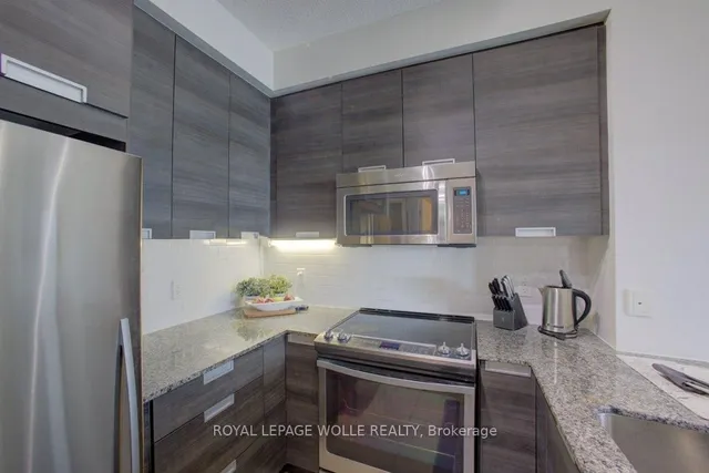 Additional image 13 of 75 Eglinton Ave Unit 1601