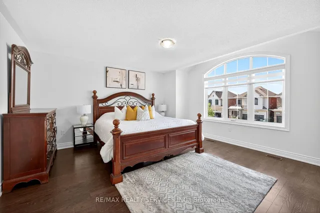 Additional image 20 of 16 Workgreen Park Way