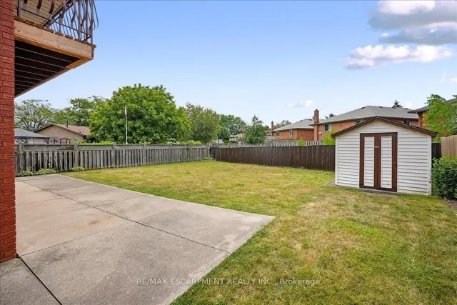 Additional image 36 of 100 Taymall St