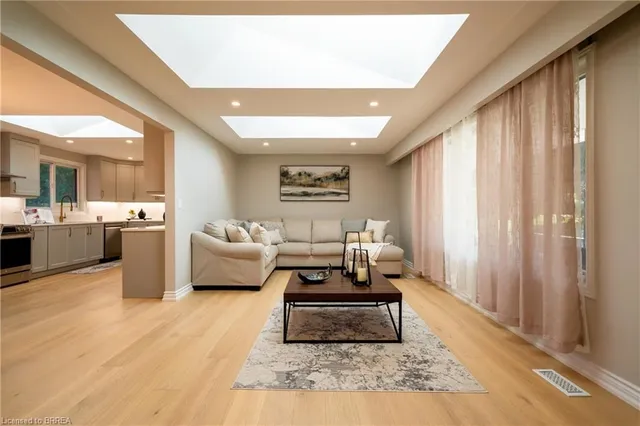 Additional image 7 of 1731 2nd Conc