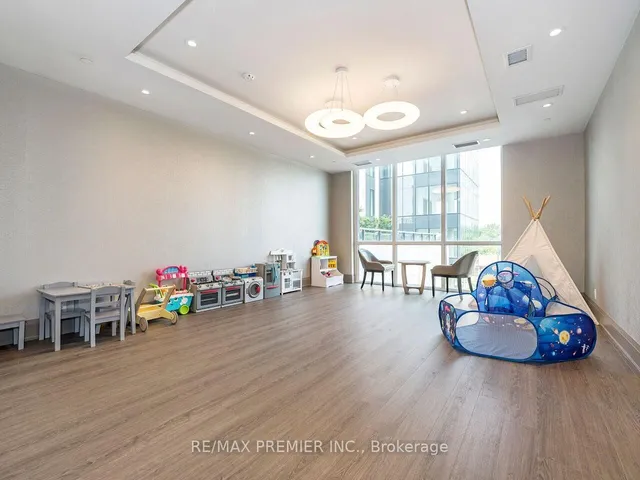 Additional image 37 of 15 Lynch St Unit 1805