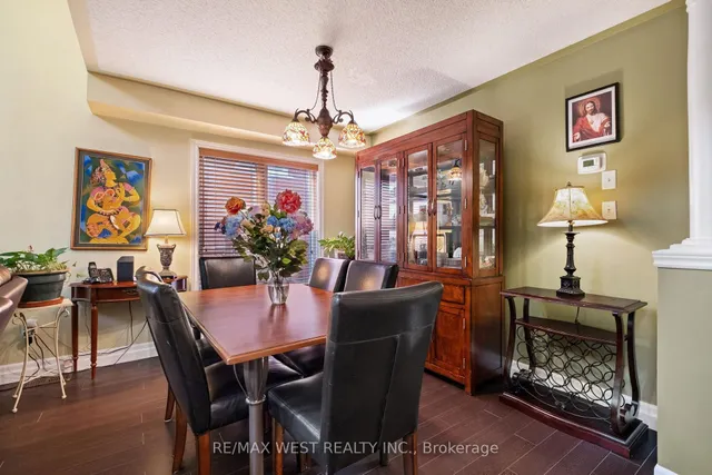 Additional image 5 of 6 Wintercress Circ