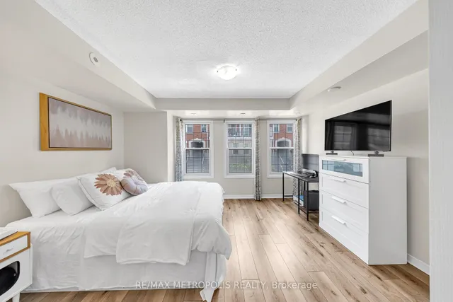 Additional image 3 of 37 Four Winds Dr Unit 19