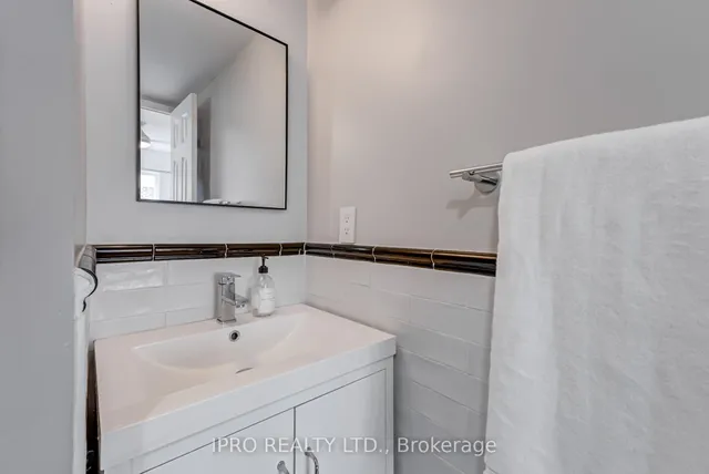 Additional image 10 of 351 Wallace Ave Unit 263