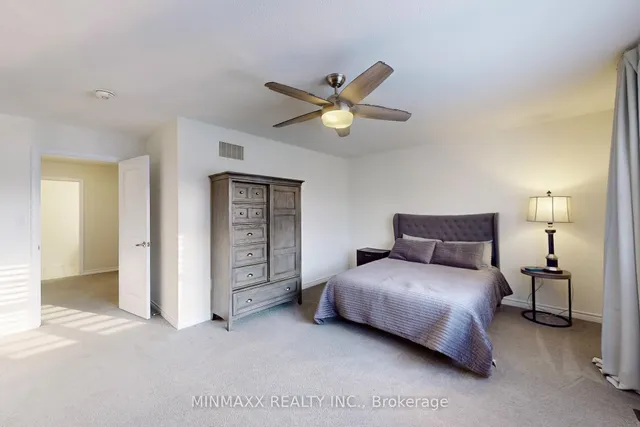 Additional image 29 of 107 Locker Pl