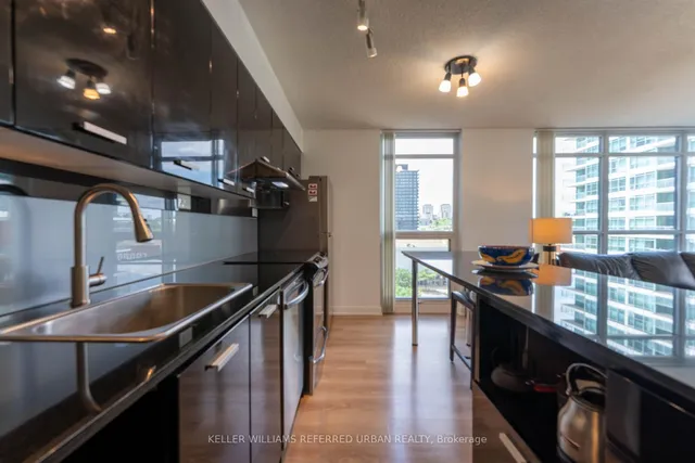 Additional image 4 of 19 Singer Crt Unit 717