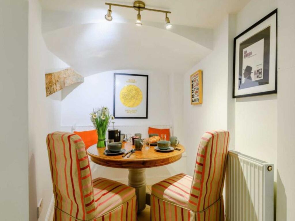 Additional image 4 of Vicarage Street, Frome