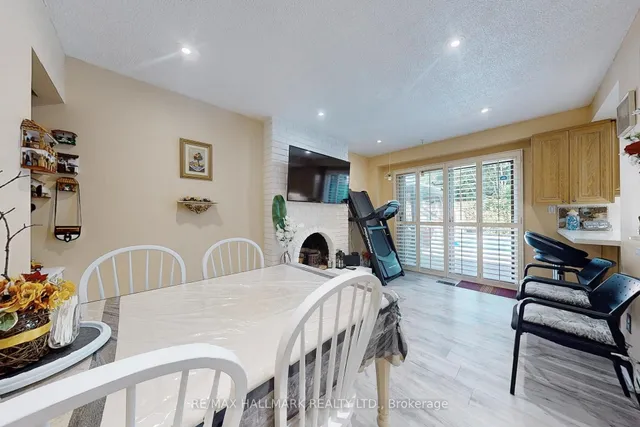 Additional image 14 of 33 Parkside Dr