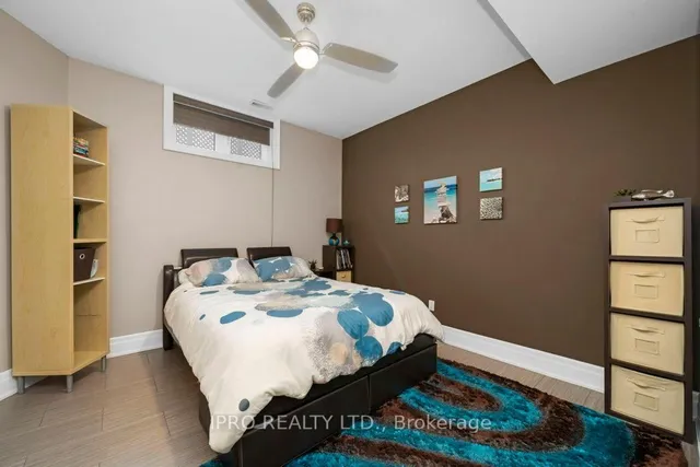 Additional image 33 of 46 Scott St