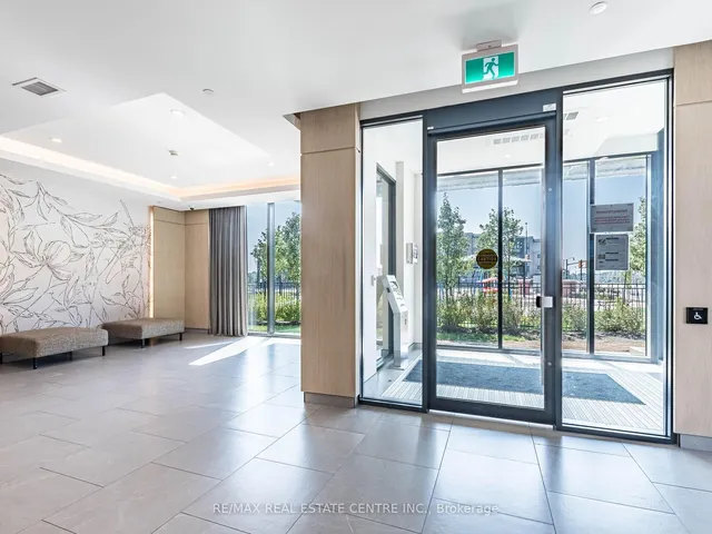 Additional image 10 of 215 VETERANS Dr Unit 211