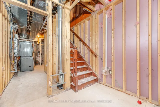 Additional image 8 of 33 Pringdale Gardens Circ