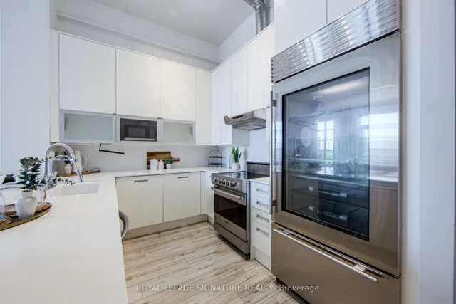 Additional image 15 of 380 Macpherson Ave Unit 615