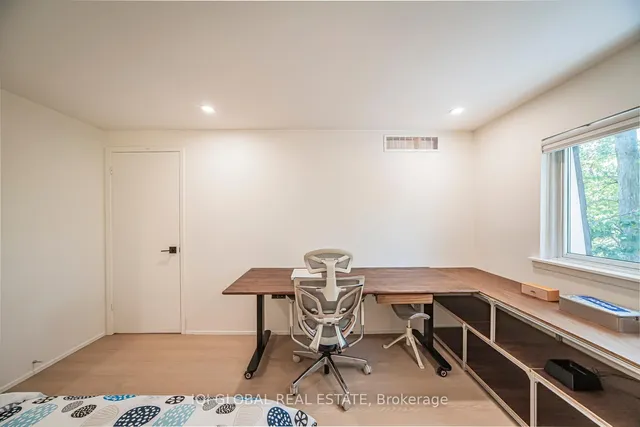 Additional image 43 of 1270 Gainsborough Dr Unit 72