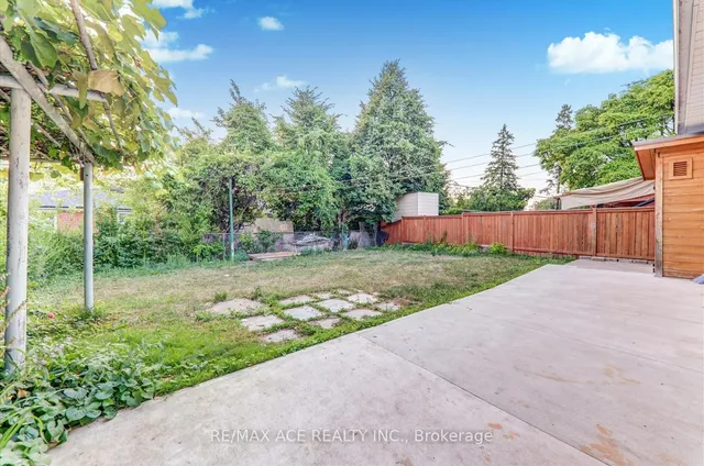 Additional image 34 of 24 Wantanopa Cres