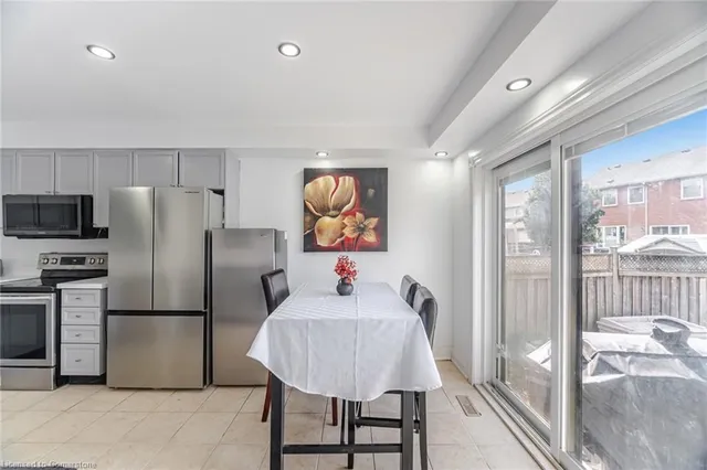 Additional image 19 of 1297 Clark Blvd