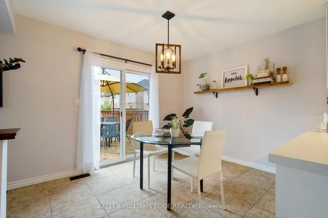 Additional image 16 of 40 Stoneglen Way