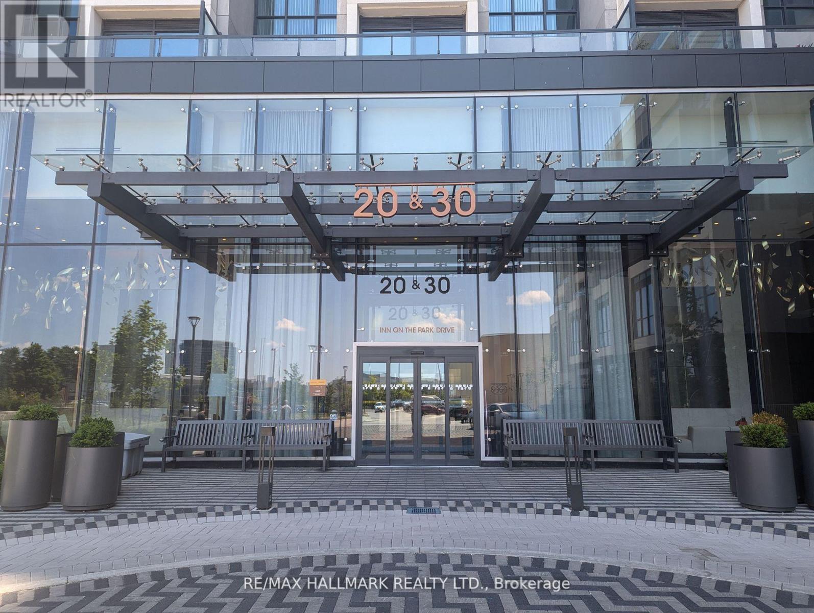 1037 - 20 INN ON THE PARK DRIVE|Toronto (Banbury-Don Mills), Ontario M3C0P8