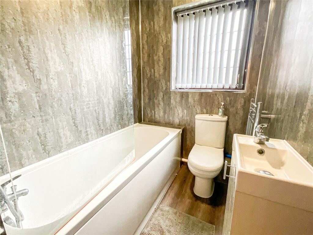 Additional image 8 of Eringden, Wilnecote, Tamworth, Staffordshire, B77