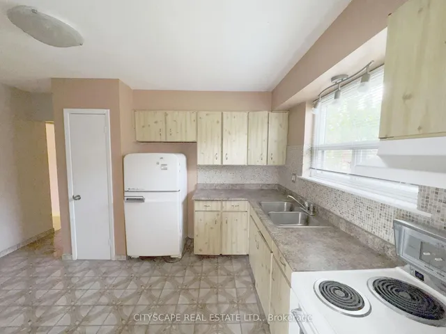 Additional image 3 of 113 Spenvalley Dr