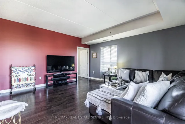 Additional image 21 of 1421 Costigan Rd Unit 404