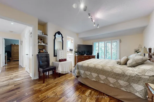 Additional image 20 of 33 Parkside Dr