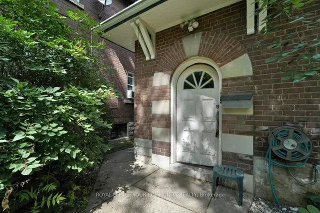 Additional image 3 of 390 Davenport Rd