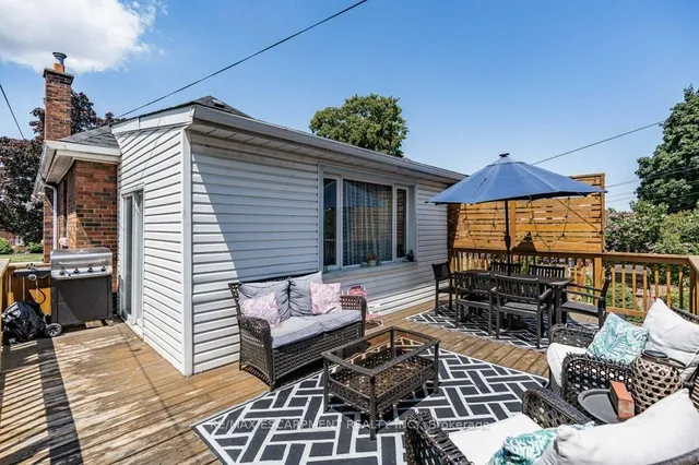 Additional image 41 of 103 Cameron Ave