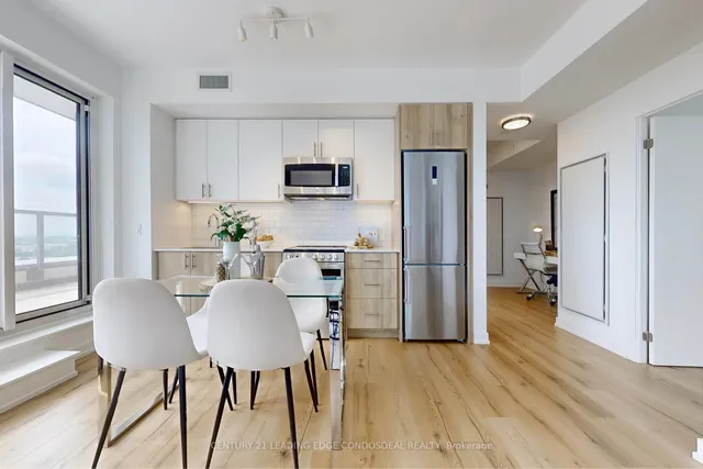 Additional image 14 of 1195 The Queensway St Unit 907