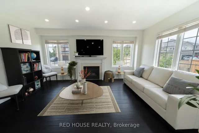 Additional image 18 of 78 Passfield Tr