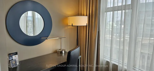 Additional image 5 of 1 King St Unit 2007