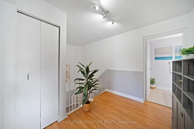 Additional image 21 of 2027 Bluefields Dr Unit 2
