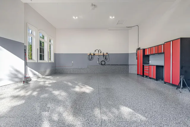 Additional image 43 of 3122 Cedar Springs Rd