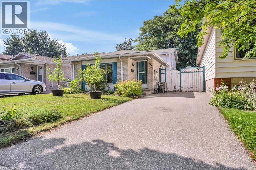 446 DRUMMERHILL Crescent|Waterloo, Ontario N2T1G4