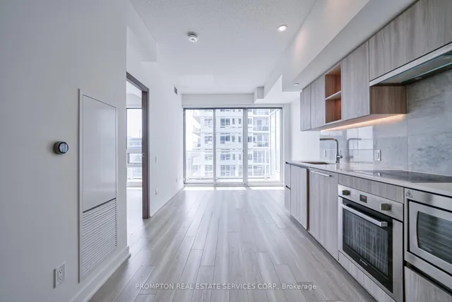 Additional image 10 of 17 Bathurst St Unit 3505