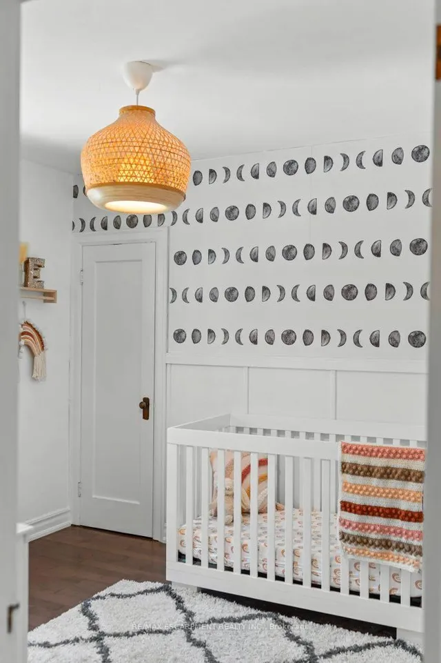 Additional image 28 of 103 Cameron Ave