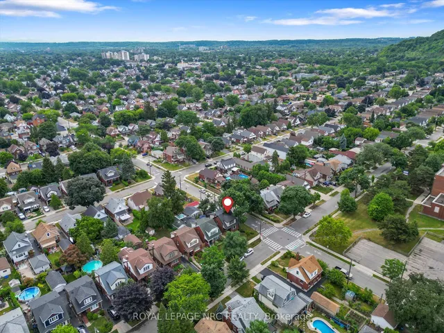 Additional image 44 of 107 Wexford Ave