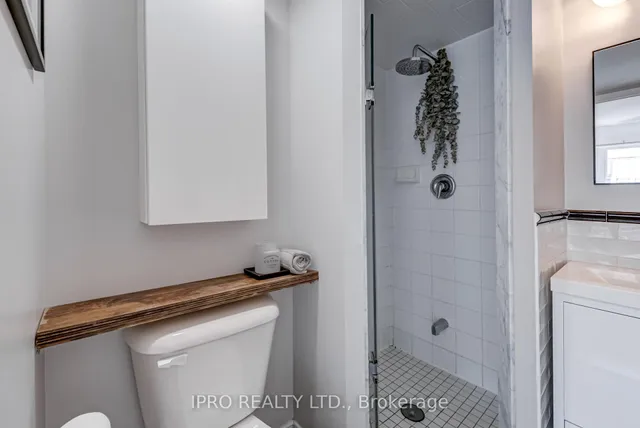 Additional image 11 of 351 Wallace Ave Unit 263