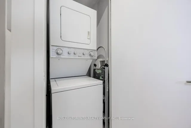 Additional image 36 of 350 Wellington St Unit 219