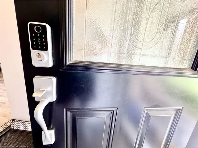 Additional image 16 of 635 Bridle WOOD