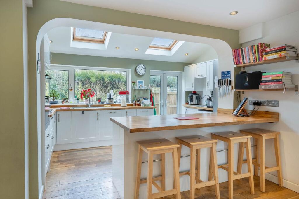 Additional image 3 of Margesson Drive, Barnt Green, B45