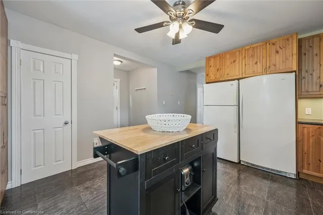 Additional image 21 of 241 8 Hwy