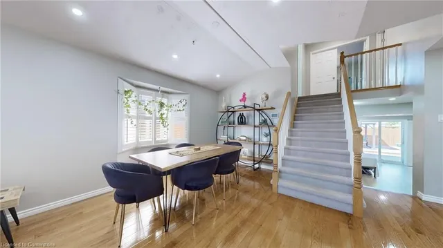 Additional image 11 of 183 Alderlea Ave