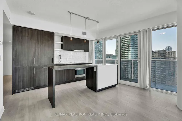 Additional image 3 of 88 Harbour St Unit 4004