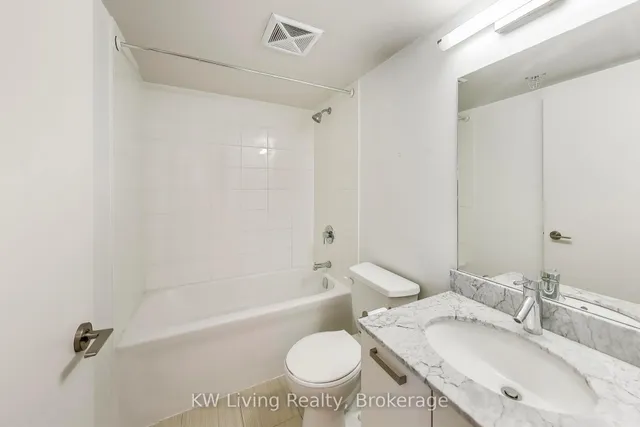 Additional image 25 of 36 Lisgar St Unit 1601