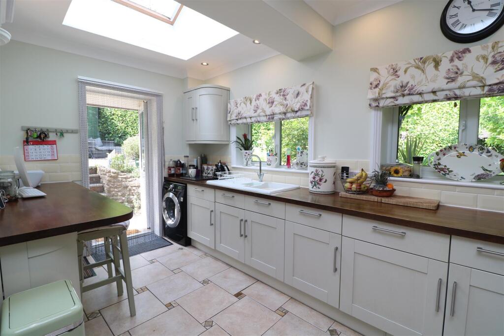 Additional image 5 of Laurel House, Warminster Road, Westbury