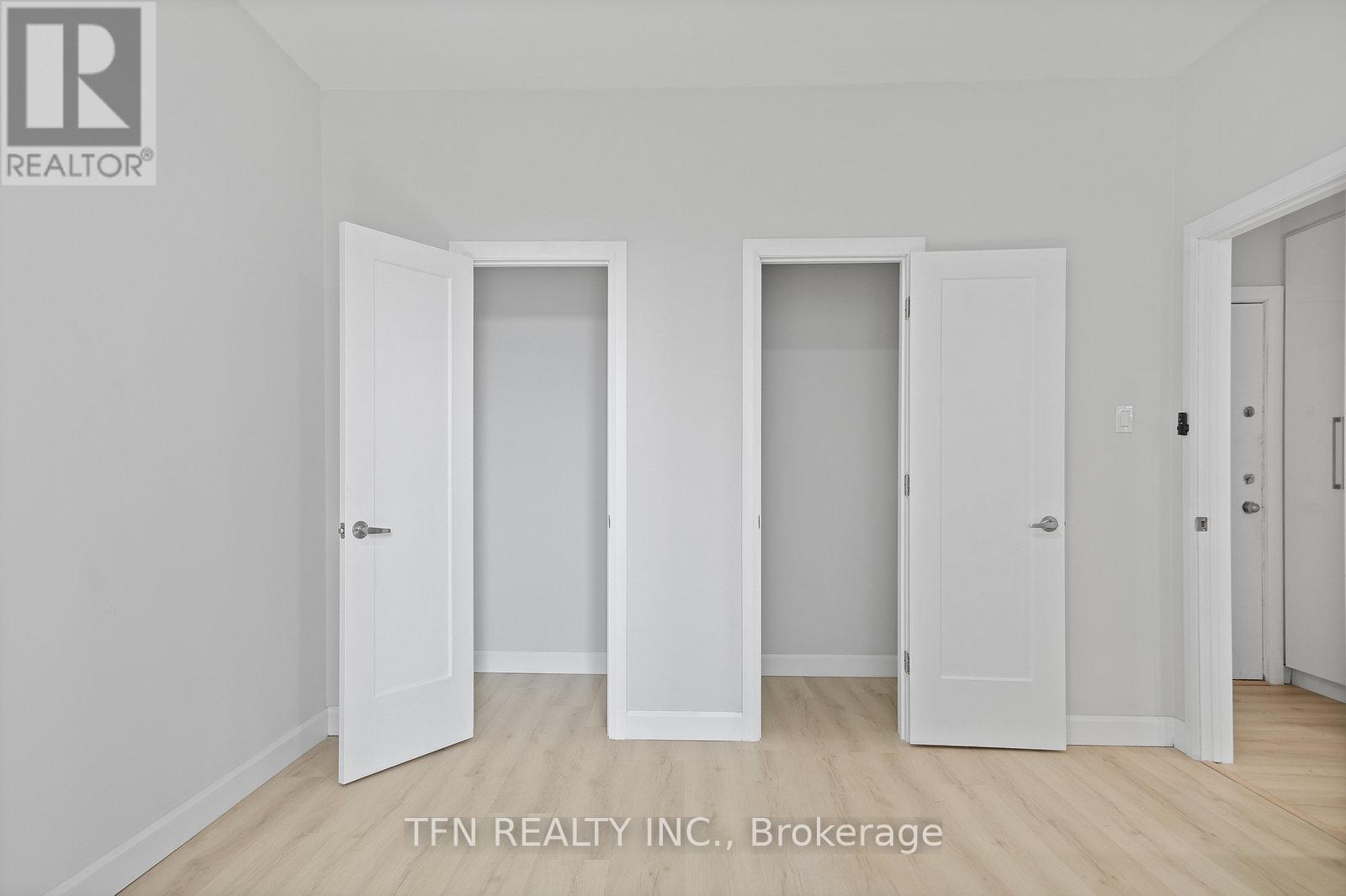 601 - 26 ST. JOSEPH STREET|Toronto (Bay Street Corridor), Ontario M4Y1J9